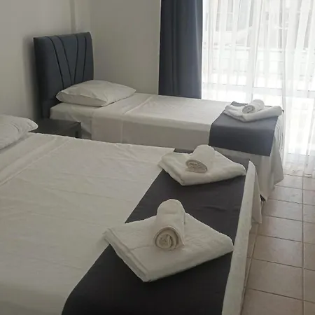 Altinkum Otel *