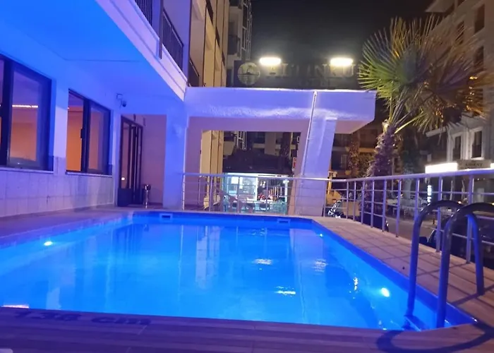 Altinkum *